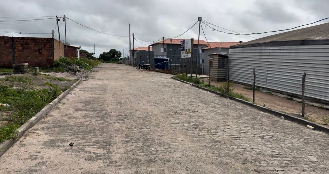 Obra de pavimentação Alcântara Construtora